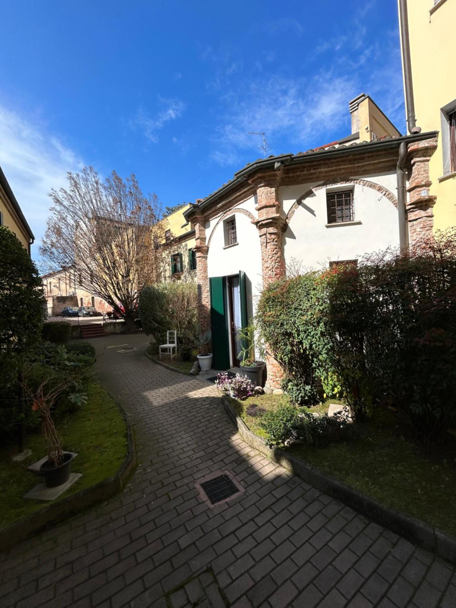 Chiesetta Abside Ex Seminario -Apartment Ровиго Экстерьер фото